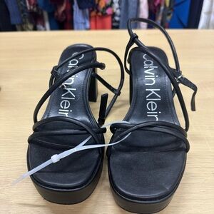 Calvin Klein Women's Liliana  Black Strapy Heel Size 7.5 NWOT